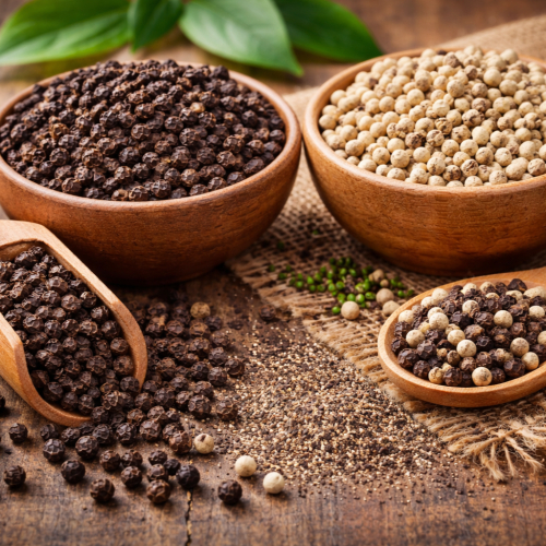 Giữa Tiêu Đen Và Tiêu Trắng Loại Nào Tốt Hơn??